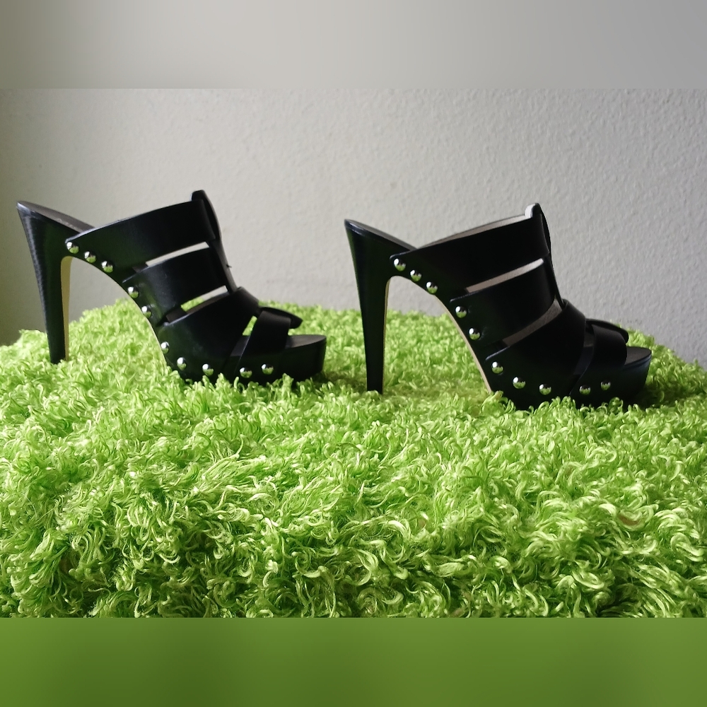 Michael Kors Black Gladiator  Studded Heels Size 5M - Picture 1 of 8